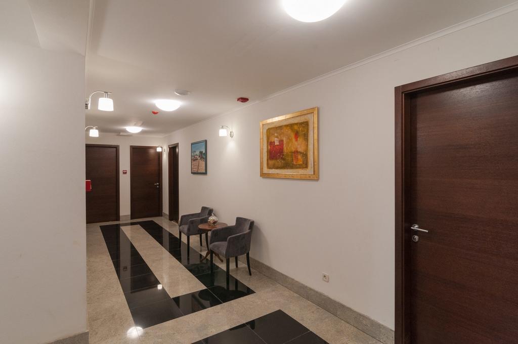 Luxury Rooms Near The Beach1 スプリト エクステリア 写真